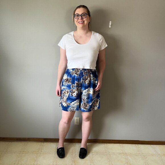 Hilo Hattie blue Hawaiian floral shorts - Picture 8 of 8